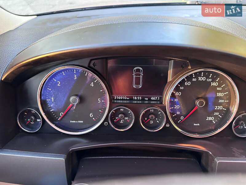 Внедорожник / Кроссовер Volkswagen Touareg 2007 в Черновцах