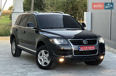 Внедорожник / Кроссовер Volkswagen Touareg 2007 в Ужгороде