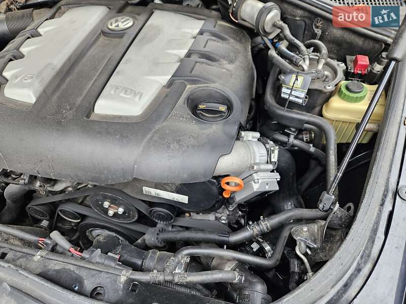 Внедорожник / Кроссовер Volkswagen Touareg 2008 в Броварах