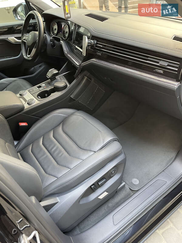 Внедорожник / Кроссовер Volkswagen Touareg 2020 в Ивано-Франковске фото 17 Внедорожник / Кроссовер Volkswagen Touareg 2020 в Ивано-Франковске