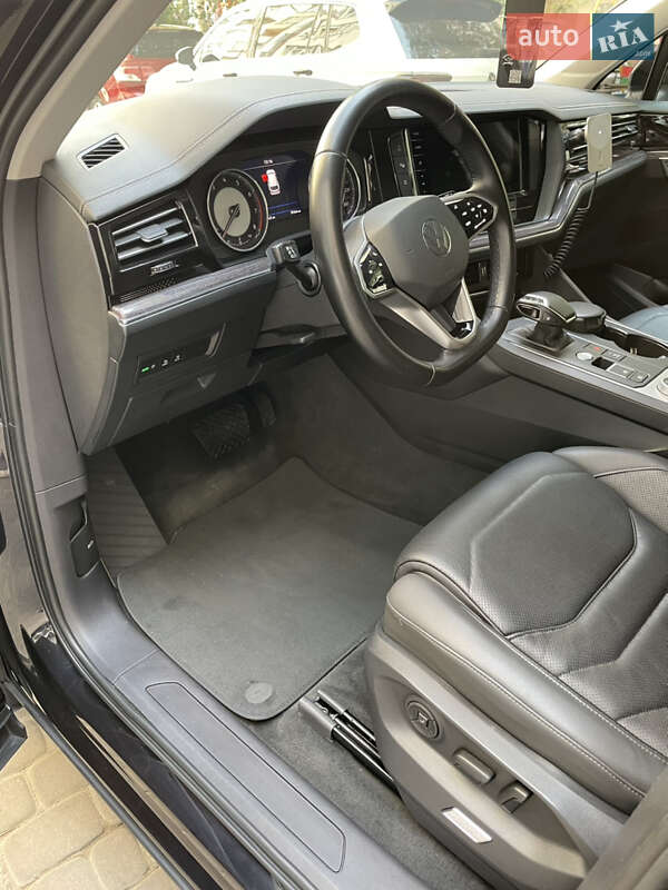 Внедорожник / Кроссовер Volkswagen Touareg 2020 в Ивано-Франковске фото 22 Внедорожник / Кроссовер Volkswagen Touareg 2020 в Ивано-Франковске