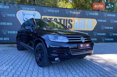 Внедорожник / Кроссовер Volkswagen Touareg 2014 в Хмельницком