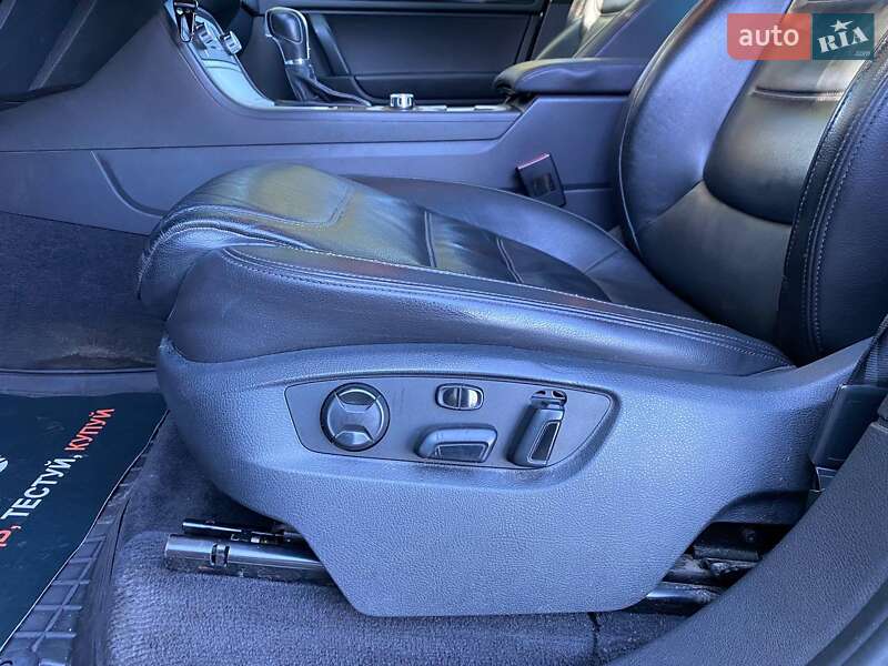 Внедорожник / Кроссовер Volkswagen Touareg 2014 в Хмельницком фото 16 Внедорожник / Кроссовер Volkswagen Touareg 2014 в Хмельницком