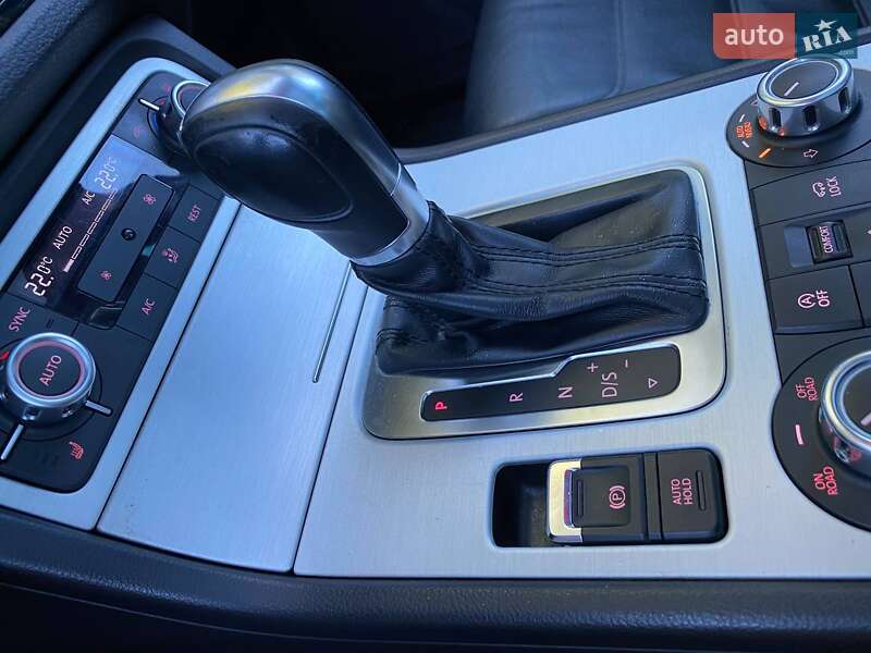 Внедорожник / Кроссовер Volkswagen Touareg 2014 в Хмельницком фото 26 Внедорожник / Кроссовер Volkswagen Touareg 2014 в Хмельницком