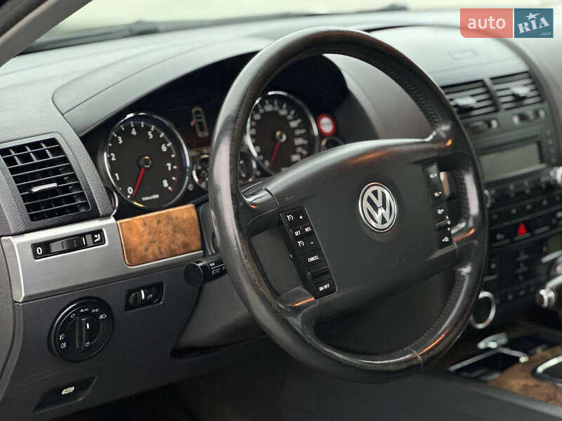 Внедорожник / Кроссовер Volkswagen Touareg 2008 в Дрогобыче