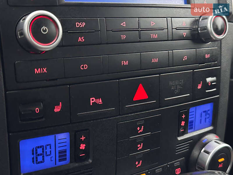 Внедорожник / Кроссовер Volkswagen Touareg 2008 в Дрогобыче