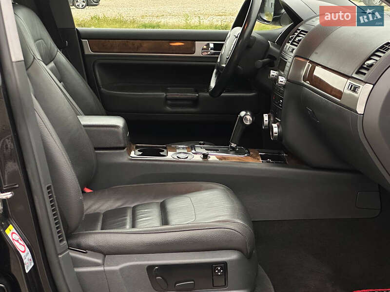 Внедорожник / Кроссовер Volkswagen Touareg 2008 в Дрогобыче