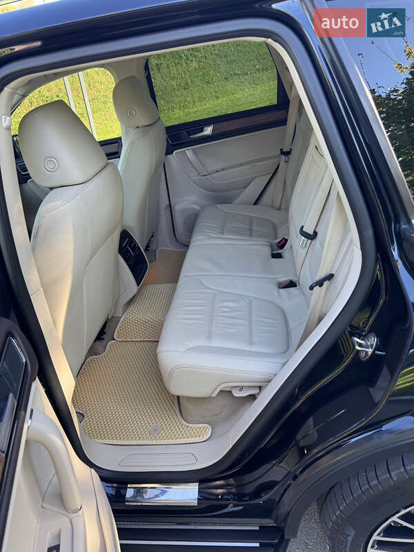 Внедорожник / Кроссовер Volkswagen Touareg 2015 в Киеве фото 15 Внедорожник / Кроссовер Volkswagen Touareg 2015 в Киеве