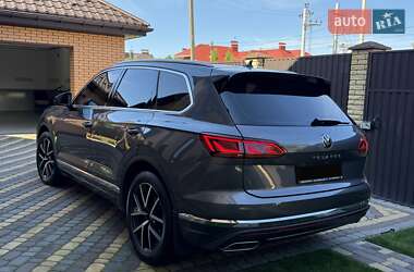 Внедорожник / Кроссовер Volkswagen Touareg 2020 в 