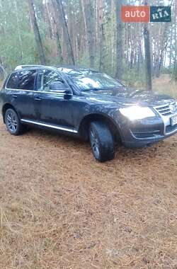 Внедорожник / Кроссовер Volkswagen Touareg 2007 в Мене
