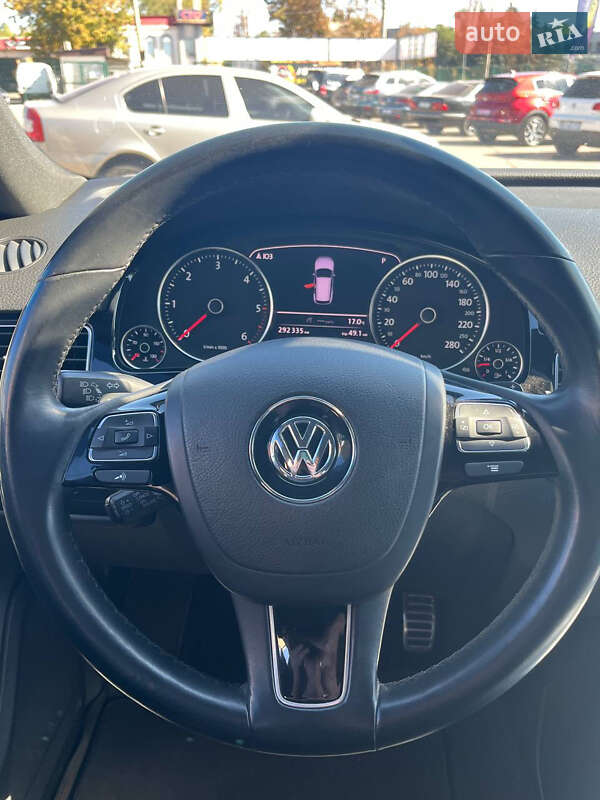 Внедорожник / Кроссовер Volkswagen Touareg 2010 в Кривом Роге фото 14 Внедорожник / Кроссовер Volkswagen Touareg 2010 в Кривом Роге