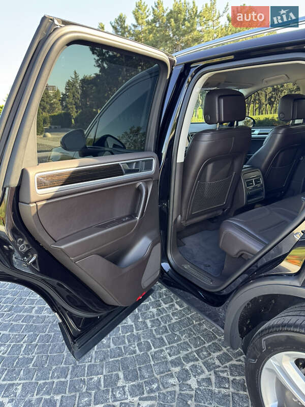 Внедорожник / Кроссовер Volkswagen Touareg 2018 в Днепре фото 8 Внедорожник / Кроссовер Volkswagen Touareg 2018 в Днепре