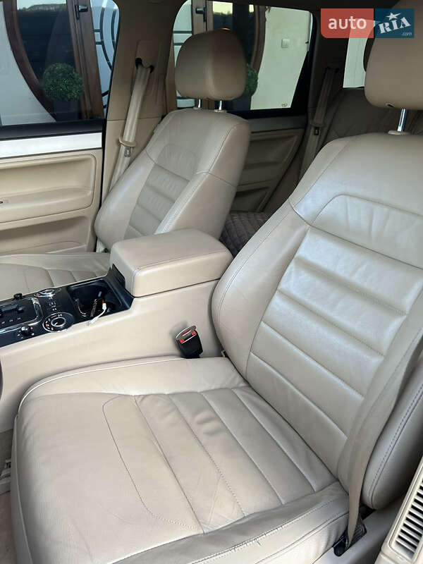 Внедорожник / Кроссовер Volkswagen Touareg 2008 в Тячеве фото 14 Внедорожник / Кроссовер Volkswagen Touareg 2008 в Тячеве