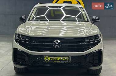 Позашляховик / Кросовер Volkswagen Touareg 2024 в  фото 2 Позашляховик / Кросовер Volkswagen Touareg 2024 в