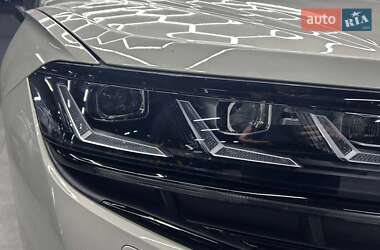 Позашляховик / Кросовер Volkswagen Touareg 2024 в  фото 7 Позашляховик / Кросовер Volkswagen Touareg 2024 в