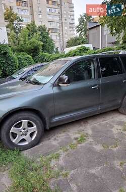 Внедорожник / Кроссовер Volkswagen Touareg 2006 в 