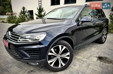 Внедорожник / Кроссовер Volkswagen Touareg 2016 в 