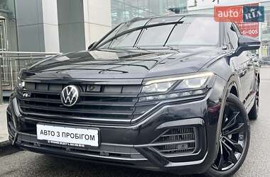 Внедорожник / Кроссовер Volkswagen Touareg 2021 в Киеве