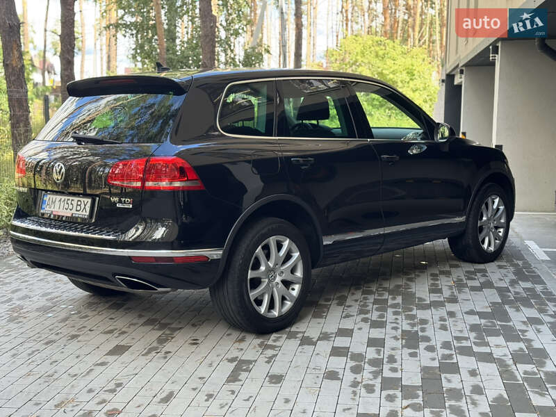 Внедорожник / Кроссовер Volkswagen Touareg 2015 в Киеве фото 10 Внедорожник / Кроссовер Volkswagen Touareg 2015 в Киеве