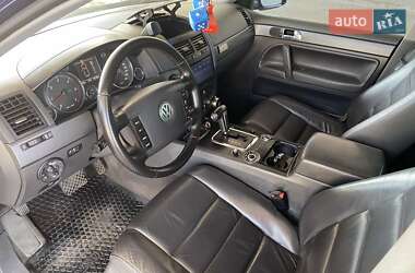Внедорожник / Кроссовер Volkswagen Touareg 2005 в 