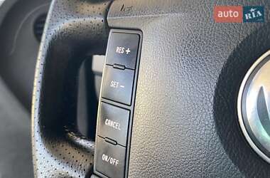 Внедорожник / Кроссовер Volkswagen Touareg 2005 в 