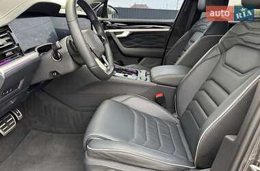 Позашляховик / Кросовер Volkswagen Touareg 2023 в  фото 101 Позашляховик / Кросовер Volkswagen Touareg 2023 в
