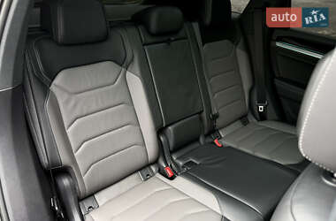 Внедорожник / Кроссовер Volkswagen Touareg 2022 в 