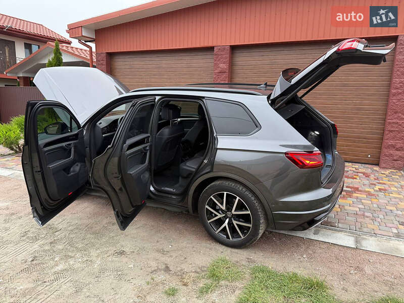 Внедорожник / Кроссовер Volkswagen Touareg 2023 в Киеве фото 31 Внедорожник / Кроссовер Volkswagen Touareg 2023 в Киеве