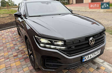 Позашляховик / Кросовер Volkswagen Touareg 2023 в Києві