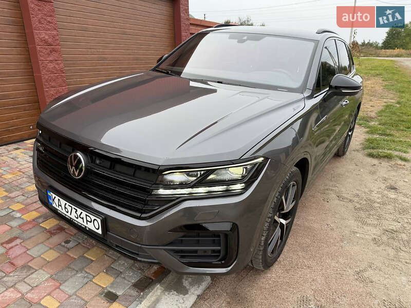 Внедорожник / Кроссовер Volkswagen Touareg 2023 в Киеве
