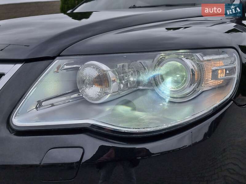 Внедорожник / Кроссовер Volkswagen Touareg 2009 в Виннице