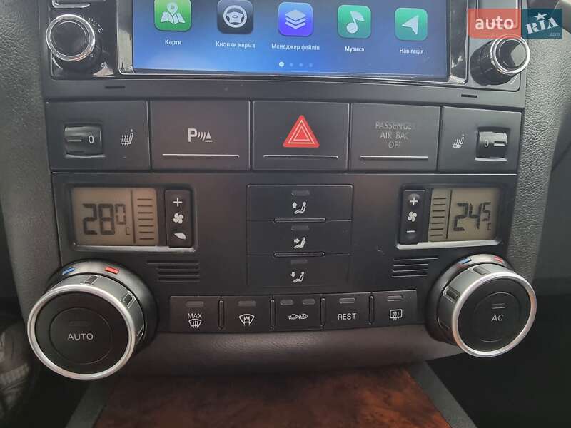 Внедорожник / Кроссовер Volkswagen Touareg 2009 в Виннице