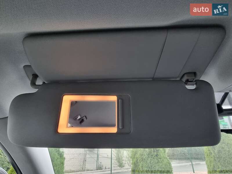 Внедорожник / Кроссовер Volkswagen Touareg 2009 в Виннице
