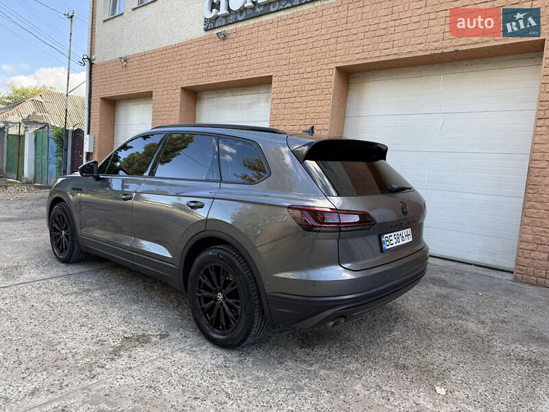 Позашляховик / Кросовер Volkswagen Touareg 2018 в Миколаєві фото 6 Позашляховик / Кросовер Volkswagen Touareg 2018 в Миколаєві