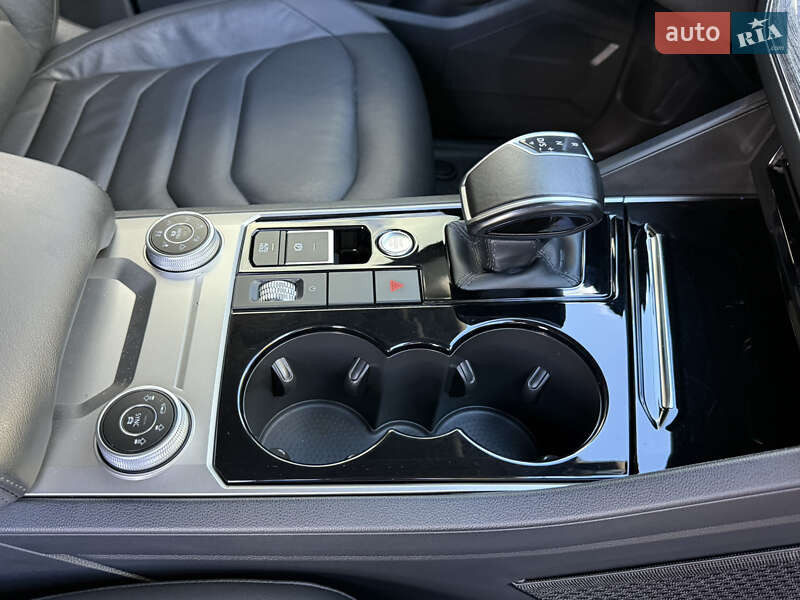 Позашляховик / Кросовер Volkswagen Touareg 2018 в Миколаєві фото 38 Позашляховик / Кросовер Volkswagen Touareg 2018 в Миколаєві