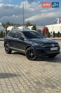 Позашляховик / Кросовер Volkswagen Touareg 2014 в Дніпрі