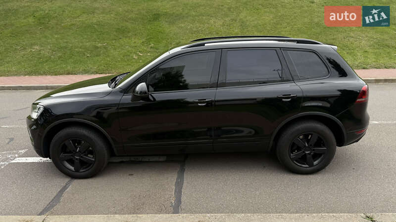 Внедорожник / Кроссовер Volkswagen Touareg 2012 в Киеве фото 16 Внедорожник / Кроссовер Volkswagen Touareg 2012 в Киеве