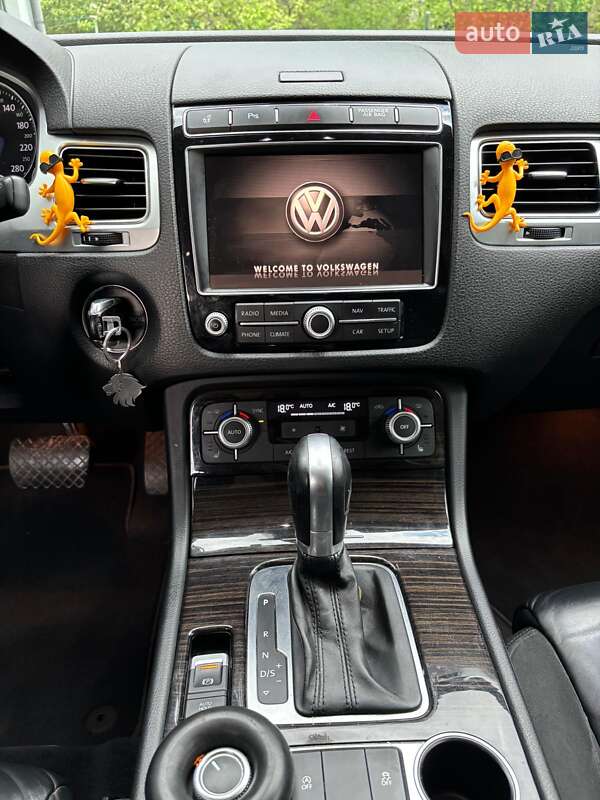 Внедорожник / Кроссовер Volkswagen Touareg 2014 в Львове фото 41 Внедорожник / Кроссовер Volkswagen Touareg 2014 в Львове