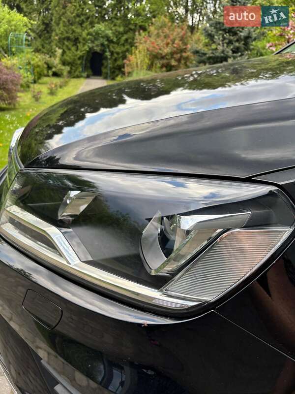 Внедорожник / Кроссовер Volkswagen Touareg 2014 в Львове фото 53 Внедорожник / Кроссовер Volkswagen Touareg 2014 в Львове