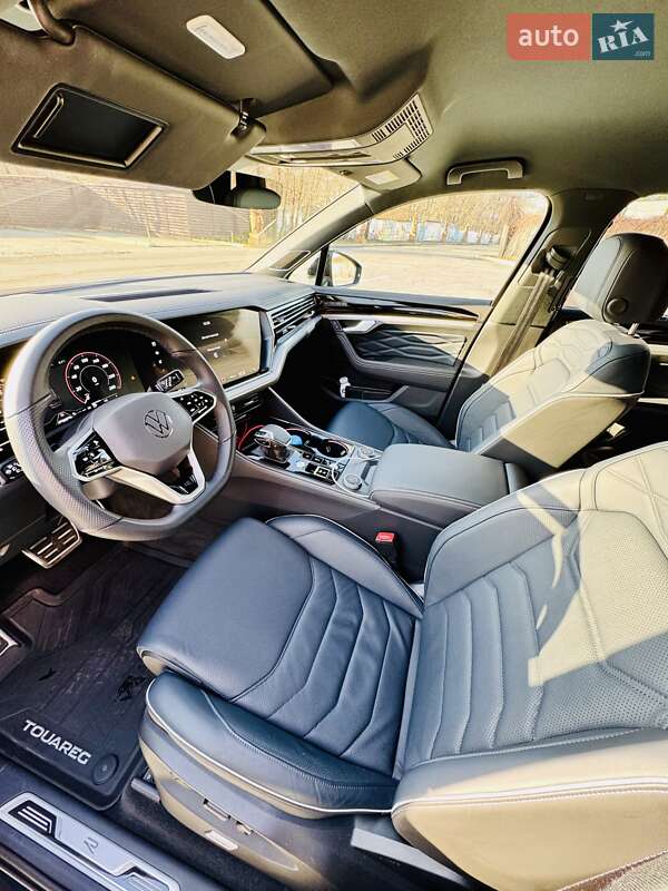 Внедорожник / Кроссовер Volkswagen Touareg 2023 в Днепре фото 22 Внедорожник / Кроссовер Volkswagen Touareg 2023 в Днепре