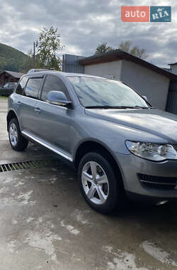 Внедорожник / Кроссовер Volkswagen Touareg 2007 в 