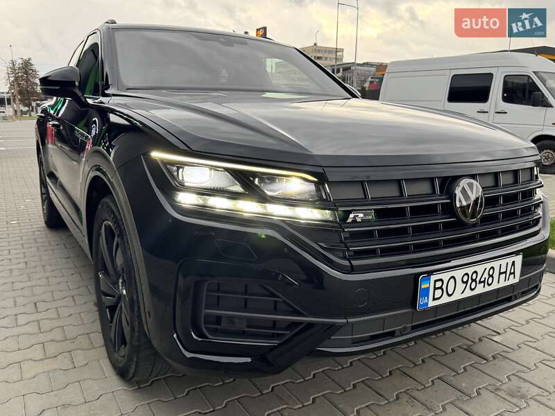 Позашляховик / Кросовер Volkswagen Touareg 2019 в Тернополі