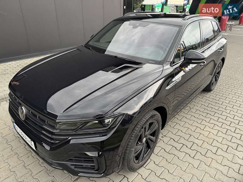 Позашляховик / Кросовер Volkswagen Touareg 2019 в Тернополі