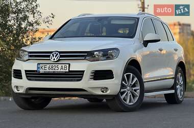 Позашляховик / Кросовер Volkswagen Touareg 2011 в Кривому Розі
