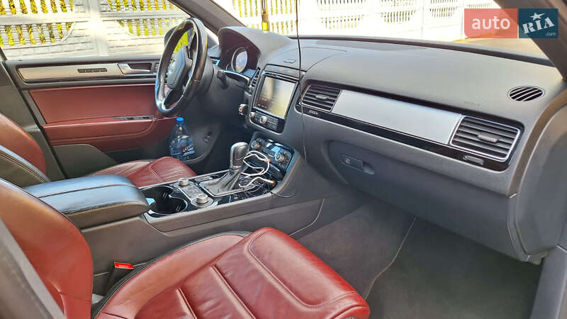 Внедорожник / Кроссовер Volkswagen Touareg 2016 в Черновцах фото 2 Внедорожник / Кроссовер Volkswagen Touareg 2016 в Черновцах