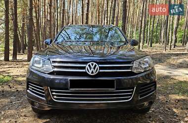 Позашляховик / Кросовер Volkswagen Touareg 2011 в  фото 6 Позашляховик / Кросовер Volkswagen Touareg 2011 в
