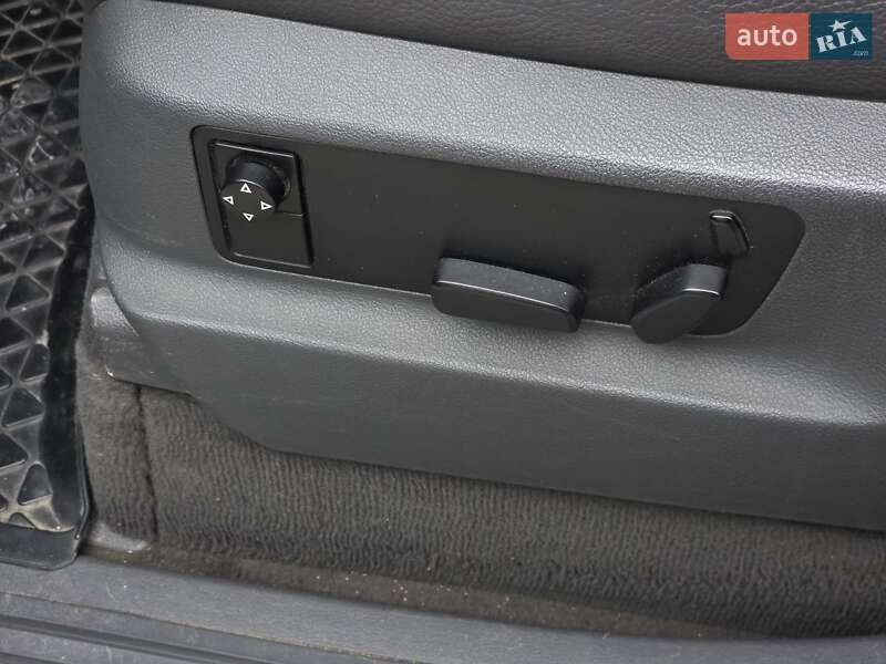 Внедорожник / Кроссовер Volkswagen Touareg 2006 в Тернополе фото 24 Внедорожник / Кроссовер Volkswagen Touareg 2006 в Тернополе