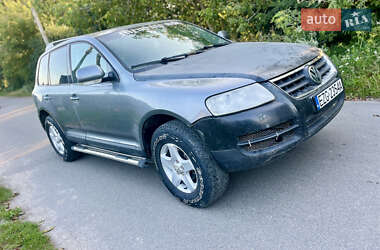 Внедорожник / Кроссовер Volkswagen Touareg 2004 в 