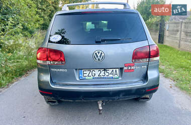 Внедорожник / Кроссовер Volkswagen Touareg 2004 в 