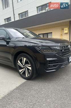 Внедорожник / Кроссовер Volkswagen Touareg 2021 в  фото 10 Внедорожник / Кроссовер Volkswagen Touareg 2021 в